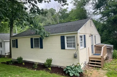 3 Roberts Park Rd 1