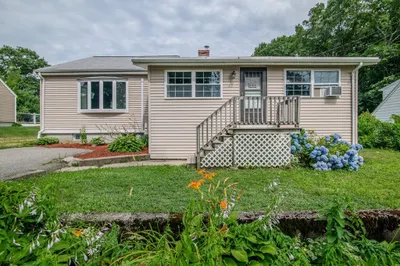 93 Circuit Ave 1