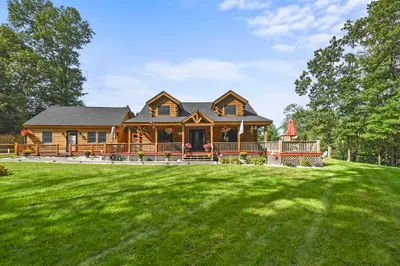 15 Pondview Terrace 1