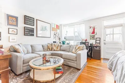 146 Beaconsfield Rd #T2