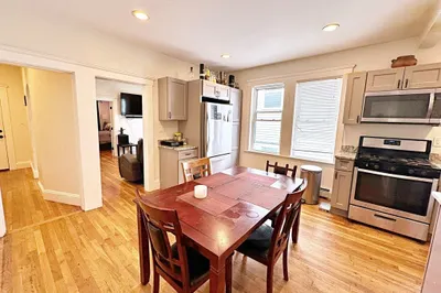 19 Thornton St #2L