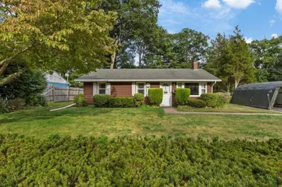 248 Carl Ave 1