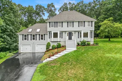 19 Pauline Drive 1