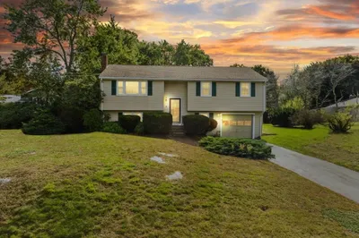 9 Cassandra Rd