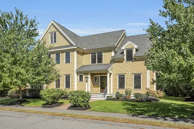 72 Finigan Way 1