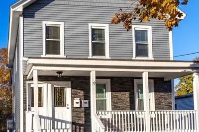 19- 19/1/2 Avery St 1