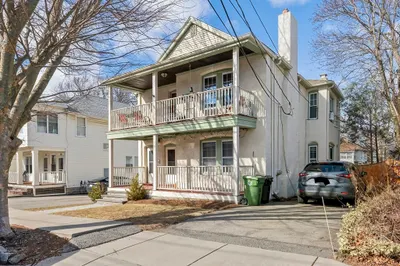 112-114 Harnden Ave 1