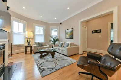 62 Sawyer Ave #1