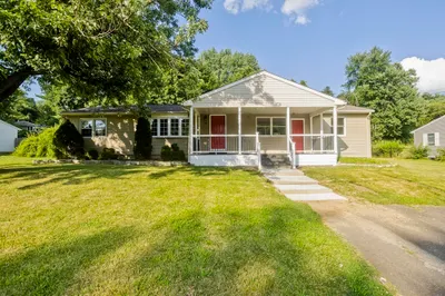 38 Westbrook Rd 1