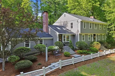 29 Washington Drive 1