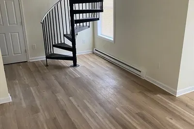 55 Burrage Ave #3 1