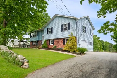 9 Burley St