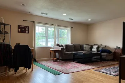 39 Lake Shore Ct #3