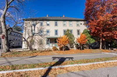 1 Florida Ct #3 1