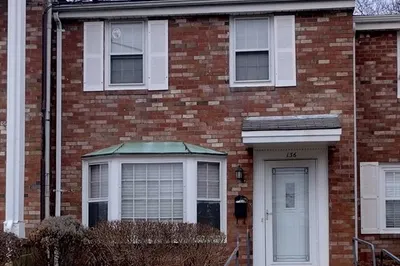 136 Coventry Circle #136 1