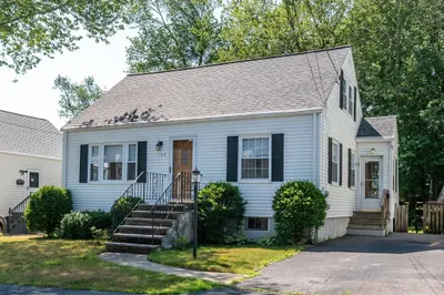 105 Crane Street
