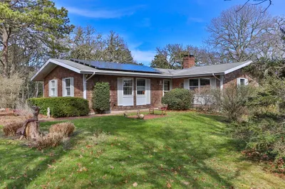 222 Chippingstone Rd 1