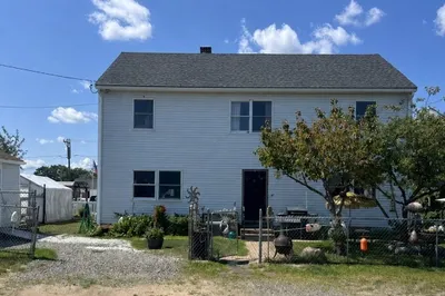 10 Brissette Avenue 1