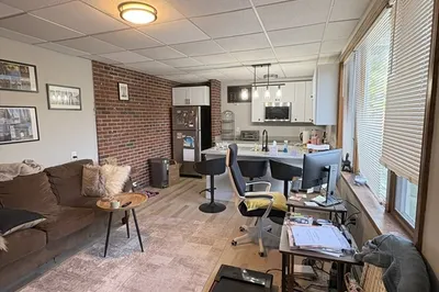 949 Washington Street #1a