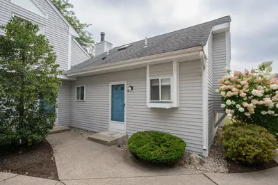 211 Lake St #50 1