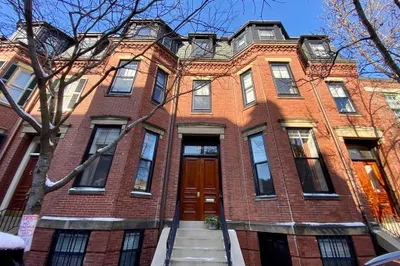 131 Mount Vernon St #2