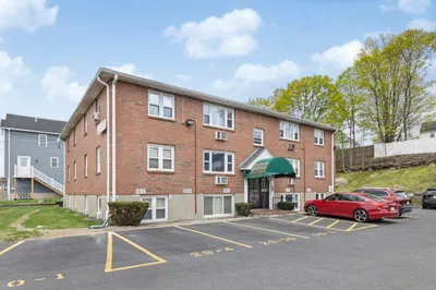 20 Miller St #11