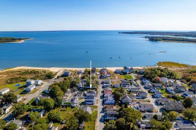 70, 68, 66 Bayview St