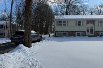 12 Sunnyside Ave #1 1