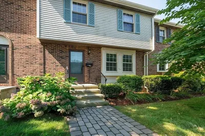 399 Pond St #E2 1