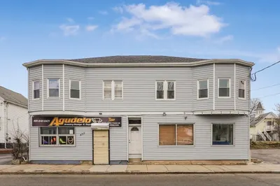 433-435 Plainfield Street 1