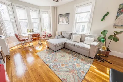 35 Essex St #3 1