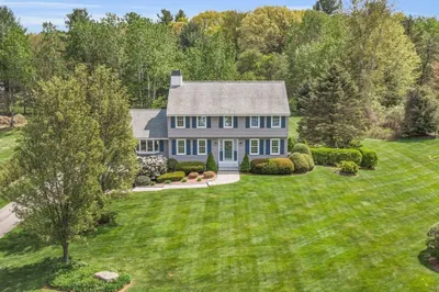 11 Tanglewood Drive 1