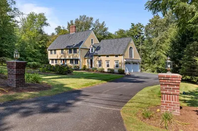 11 Old Farm Road 1