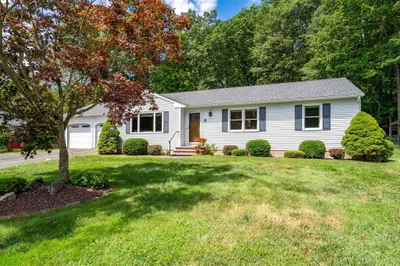 6 Russell Ln