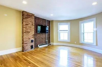 15 E Springfield Street #4 1