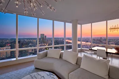 1 Franklin St #5102