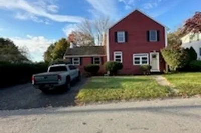 135 Grove Ave