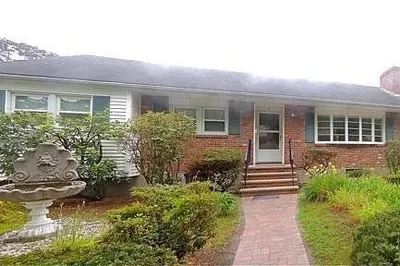 34 Anthony Rd 1
