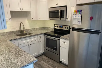 963 Hancock St #2A