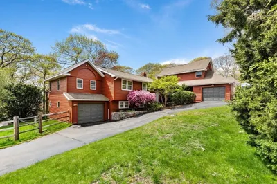 146 Hesperus Ave 1