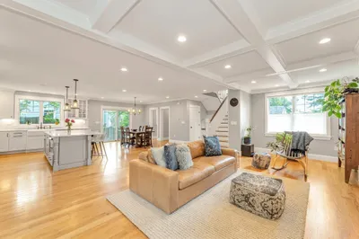 11 Chase Ave 1