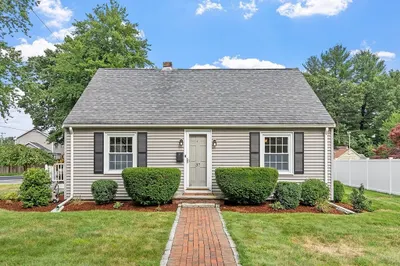37 Stedman St 1