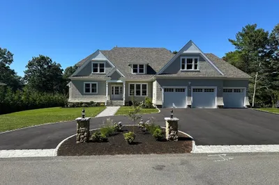 18 Pleasant Park Dr 1