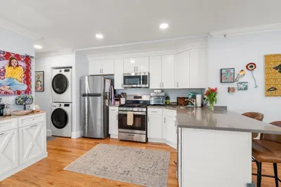 15 Upland Road ##3