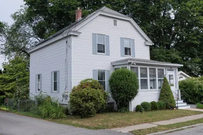 15 Greenfield St