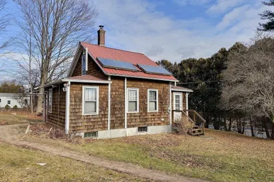 270 North East Street