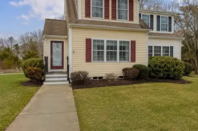 32 Carleton St #32 1