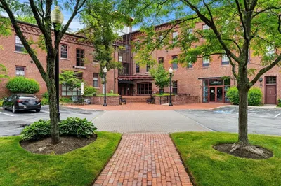 39 Millyard #202