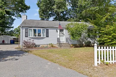40 Cohasset Rd