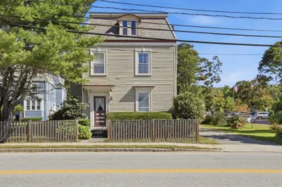 79 Central St #2 1